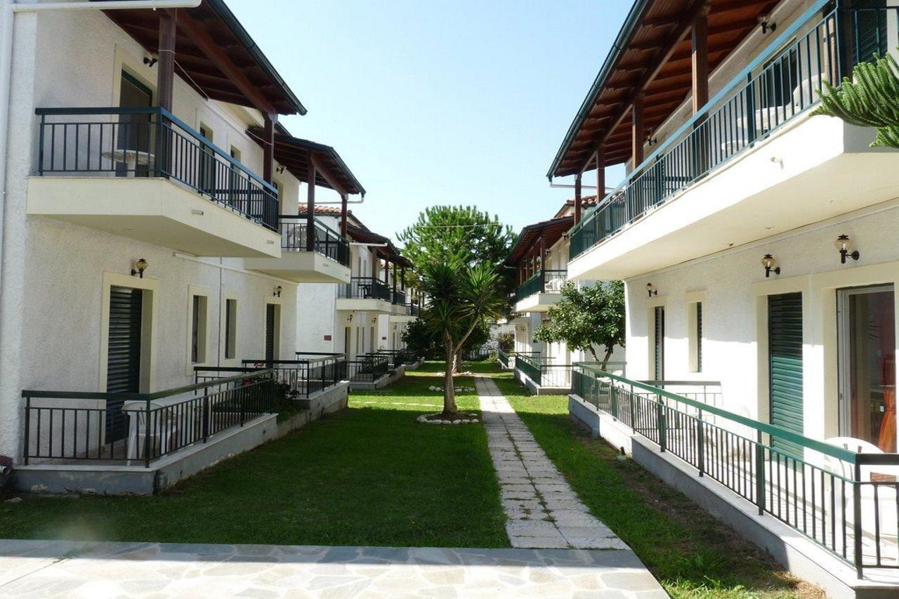 Corifo Village Akharavi Extérieur photo